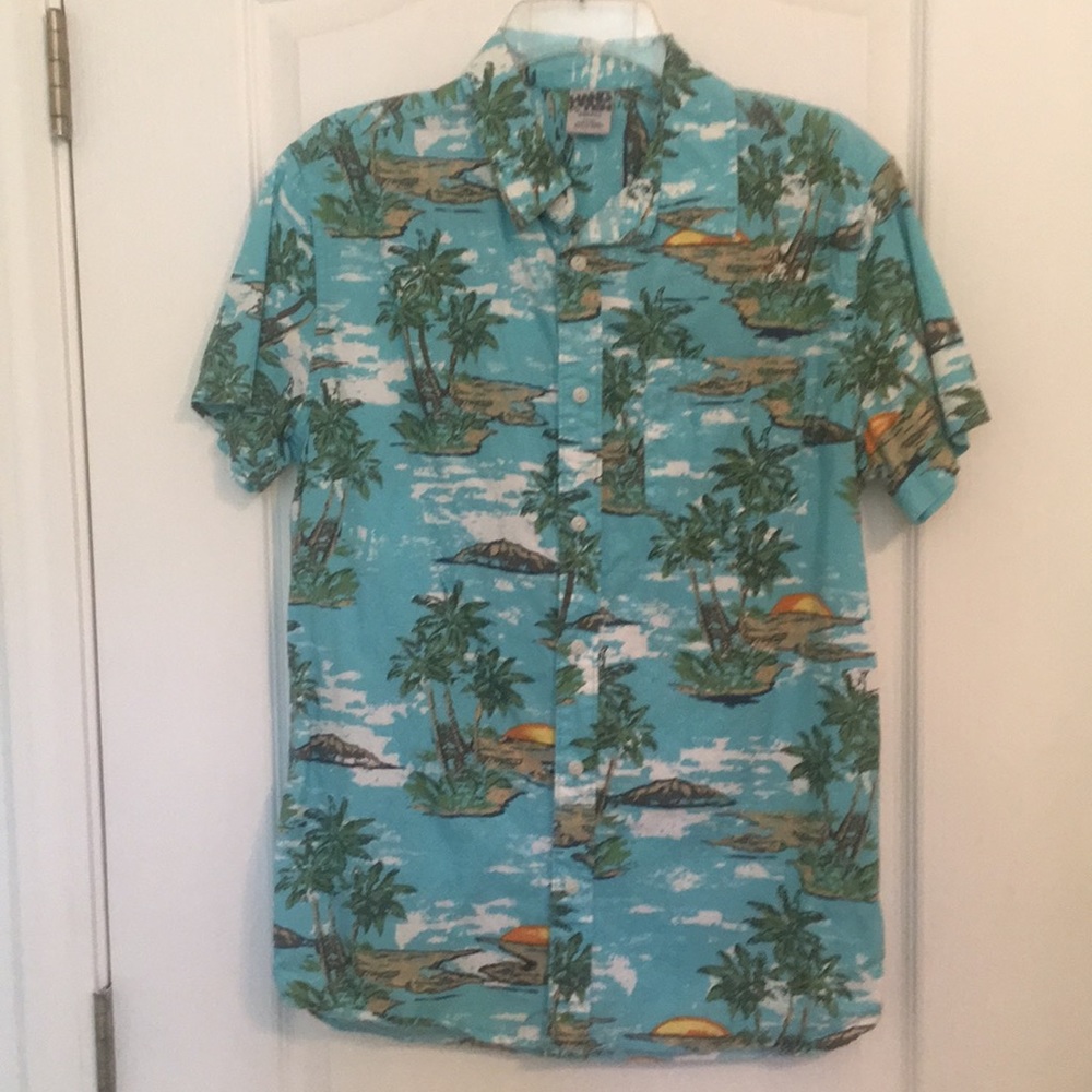 Hang 10 Hawaiian button up collared men’s shirt